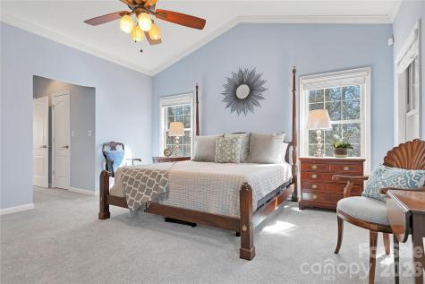 180 Notlvsi Court Brevard NC 28712