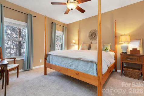 180 Notlvsi Court Brevard NC 28712