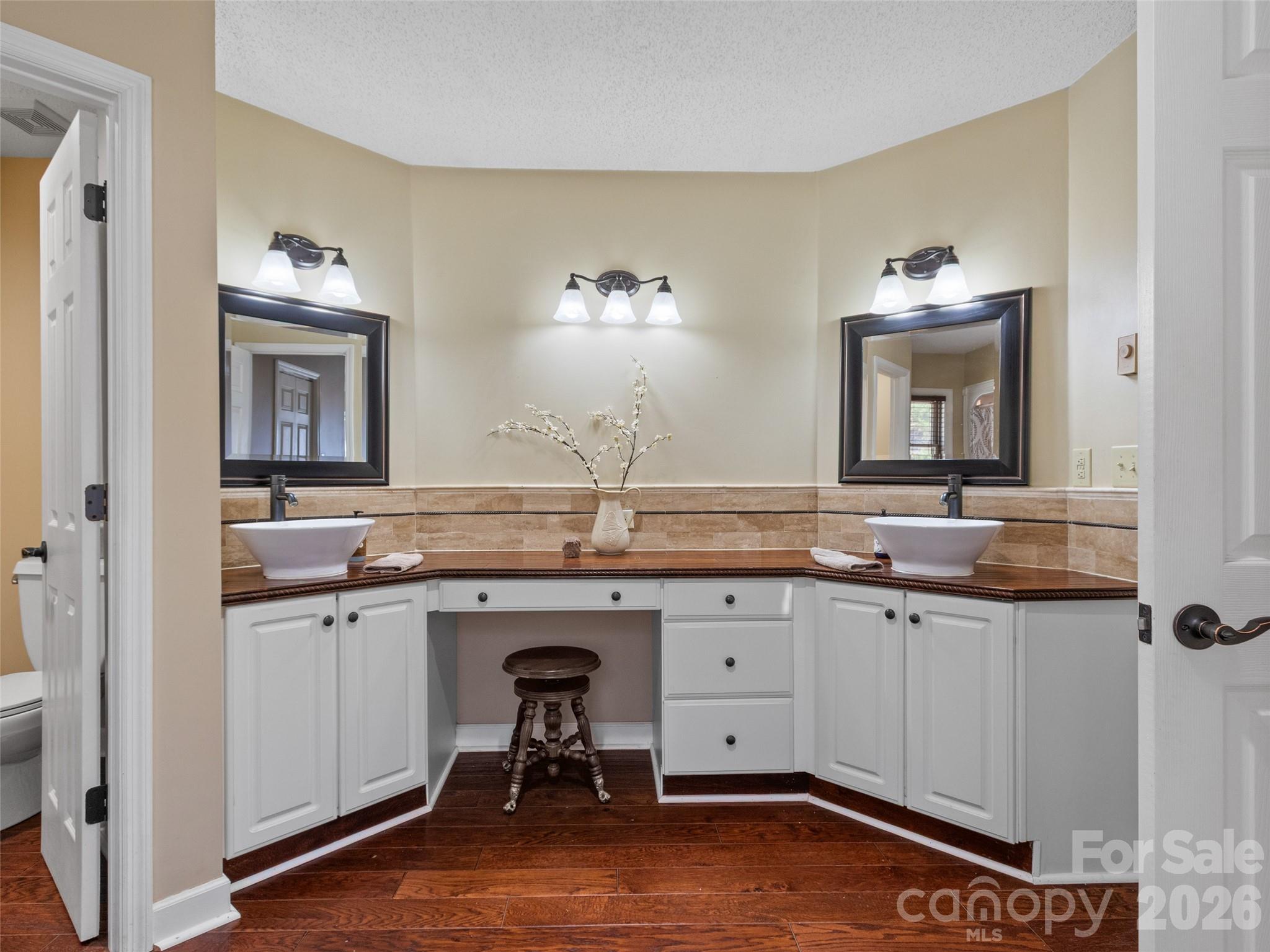 126 Hillcrest Drive Barnardsville NC 28709