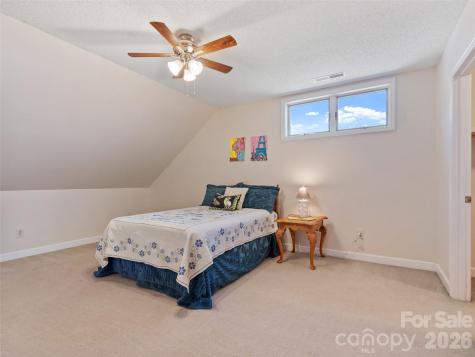 126 Hillcrest Drive Barnardsville NC 28709