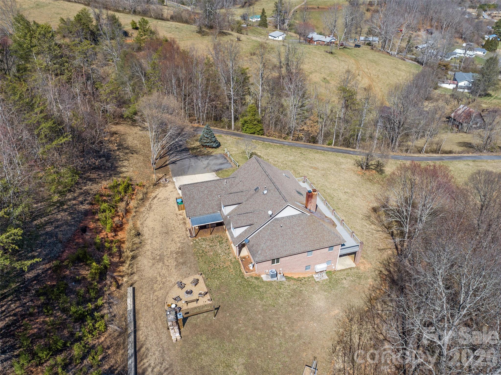 126 Hillcrest Drive Barnardsville NC 28709