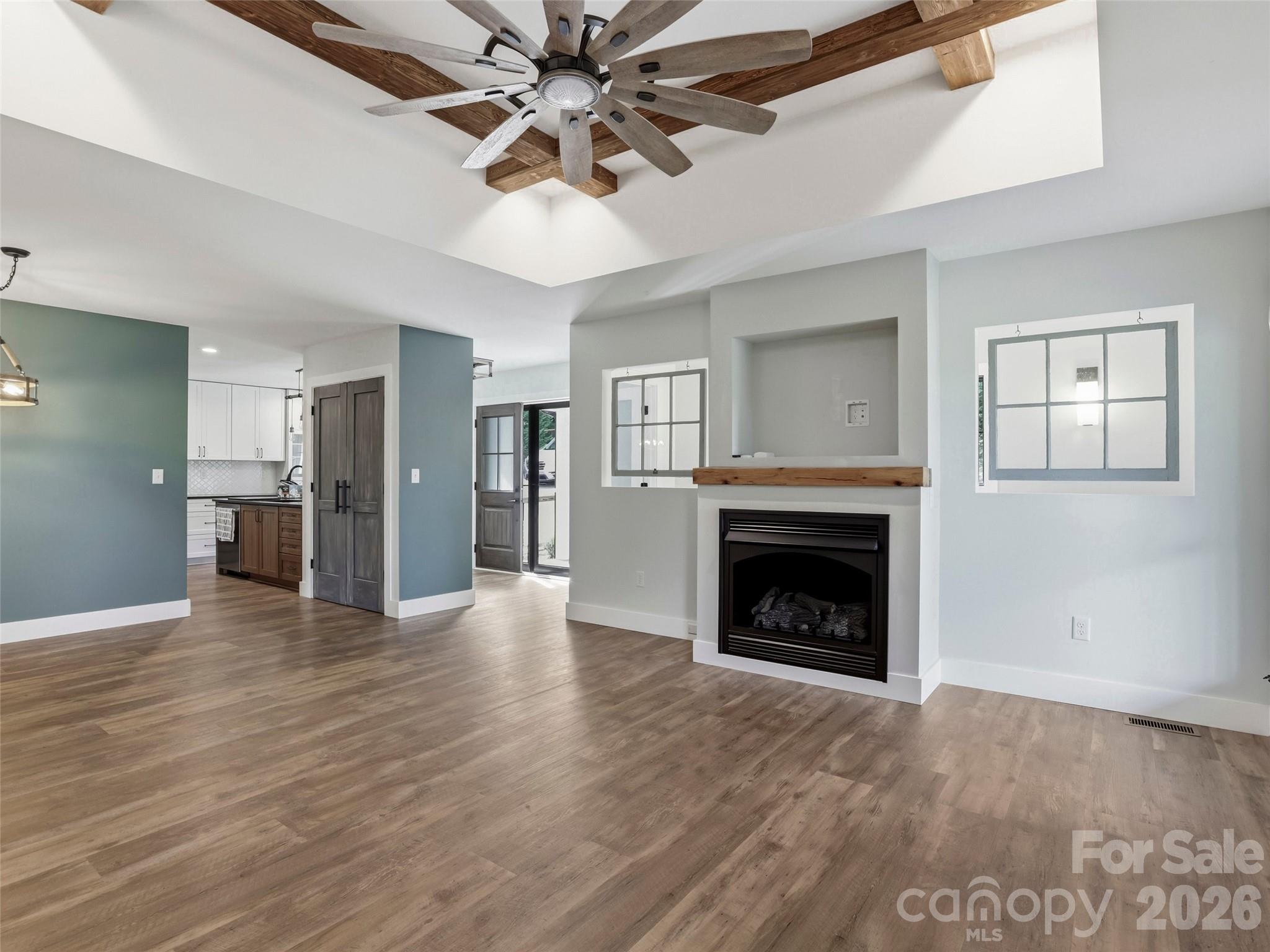 1797 N Main Street Hendersonville NC 28792