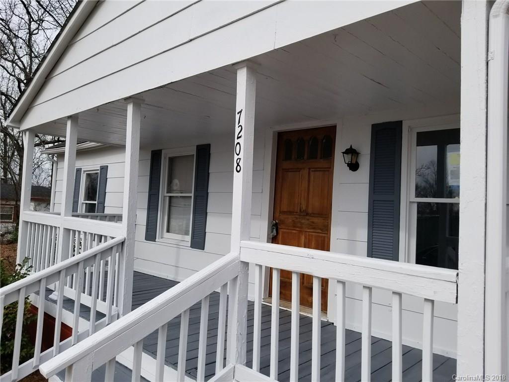 7208 Mack Street Charlotte NC 28214