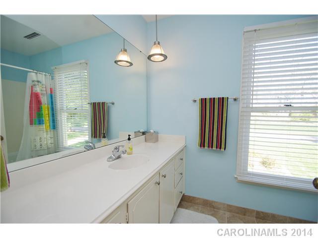 3417 Foxridge Road Charlotte NC 28226