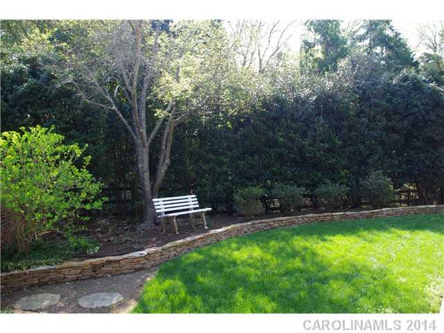 3417 Foxridge Road Charlotte NC 28226