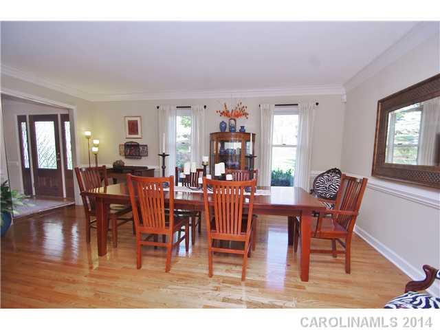 3417 Foxridge Road Charlotte NC 28226