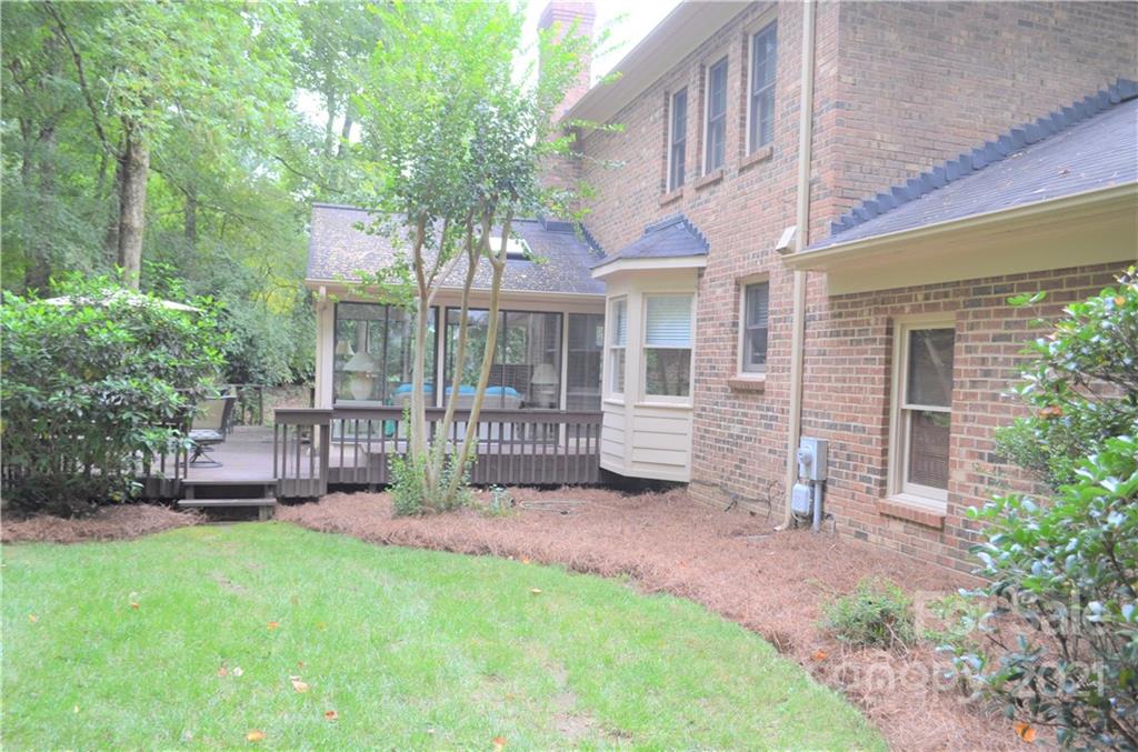 3923 Windwood Circle Charlotte NC 28226