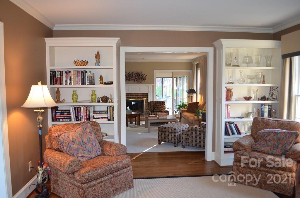 3923 Windwood Circle Charlotte NC 28226