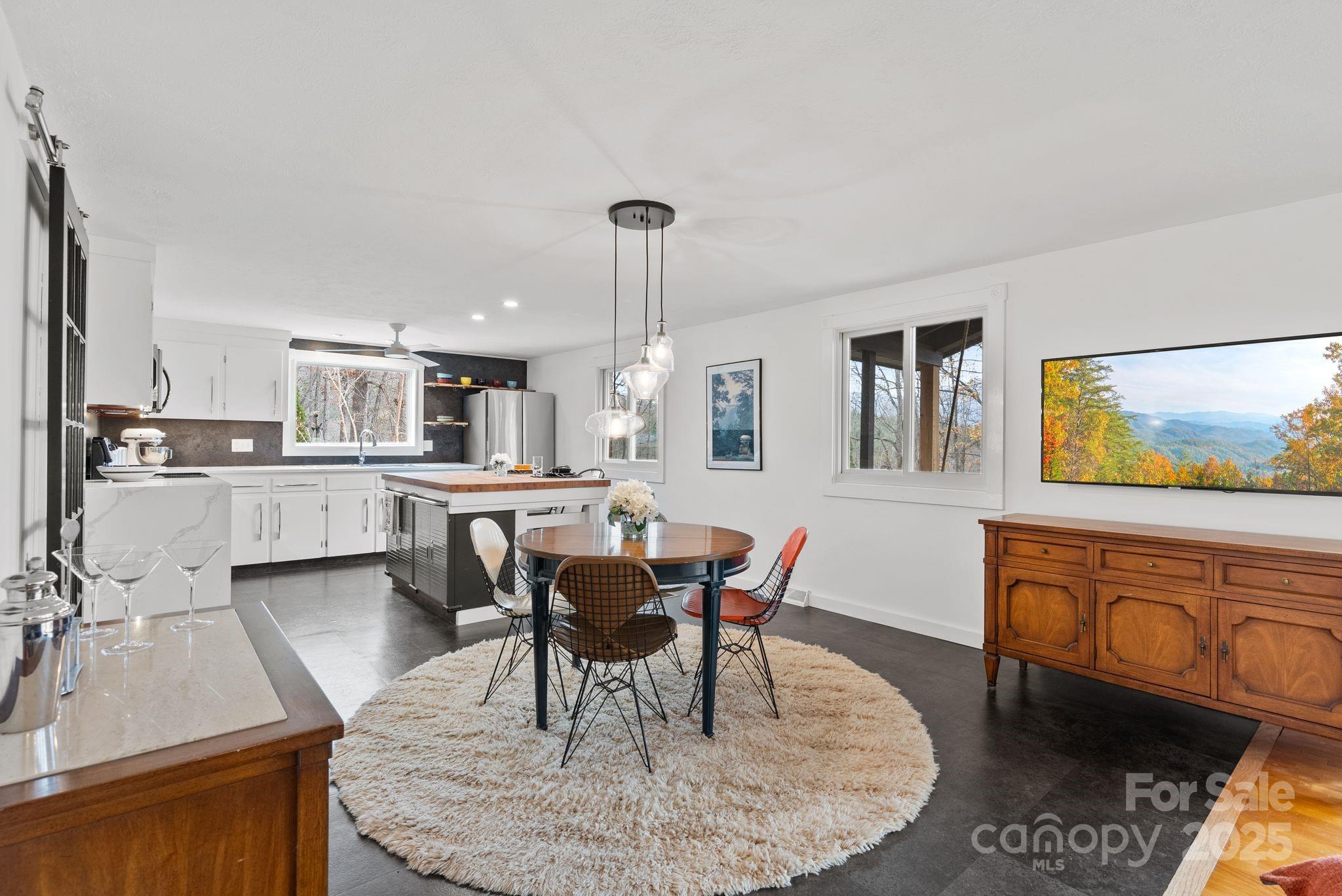 40 Mintz Lane Swannanoa NC 28778