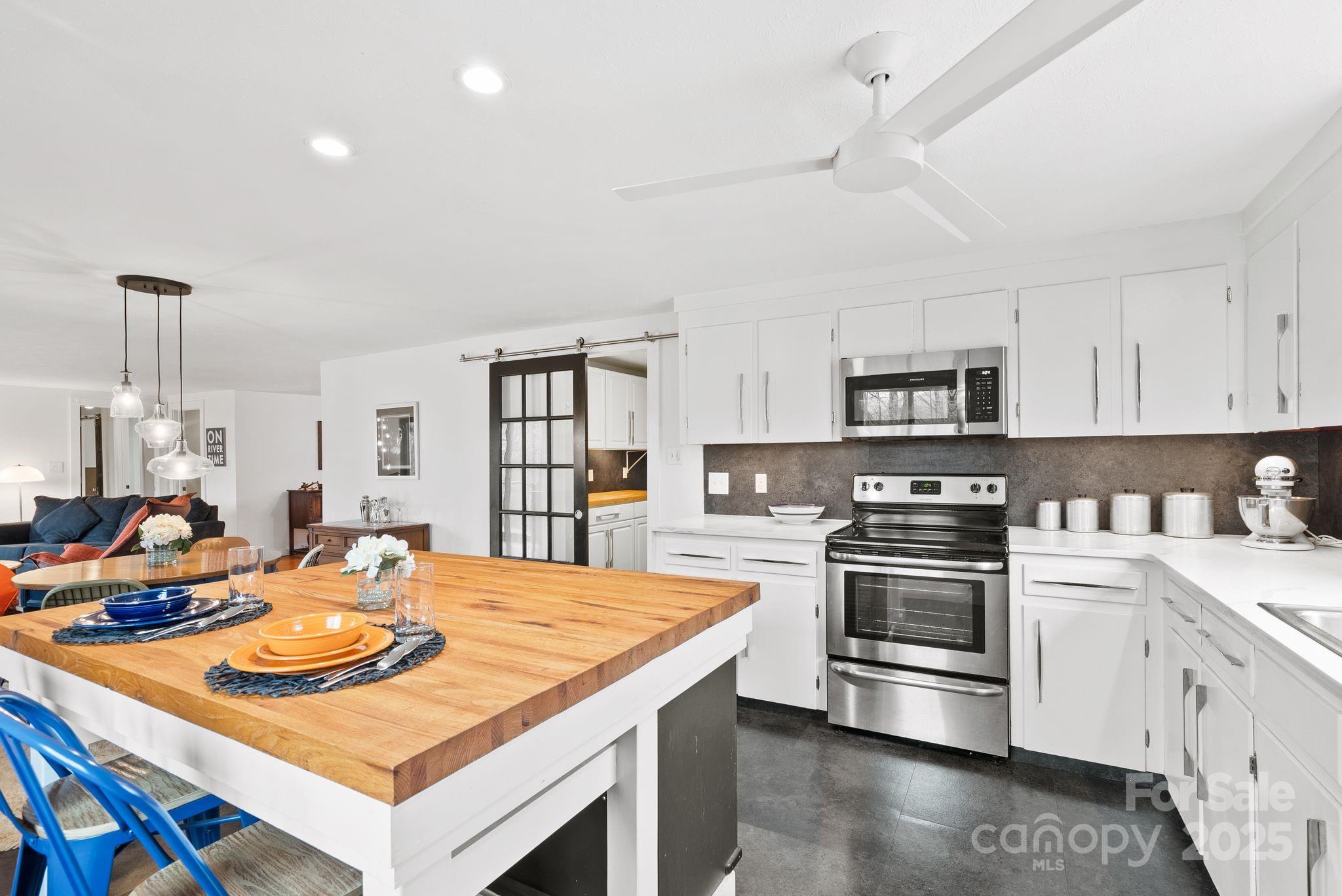 40 Mintz Lane Swannanoa NC 28778