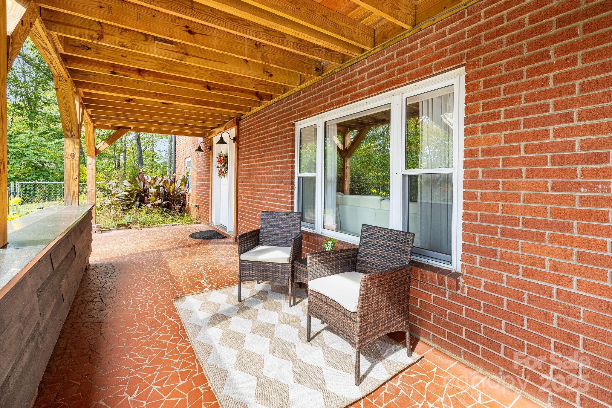 40 Mintz Lane Swannanoa NC 28778