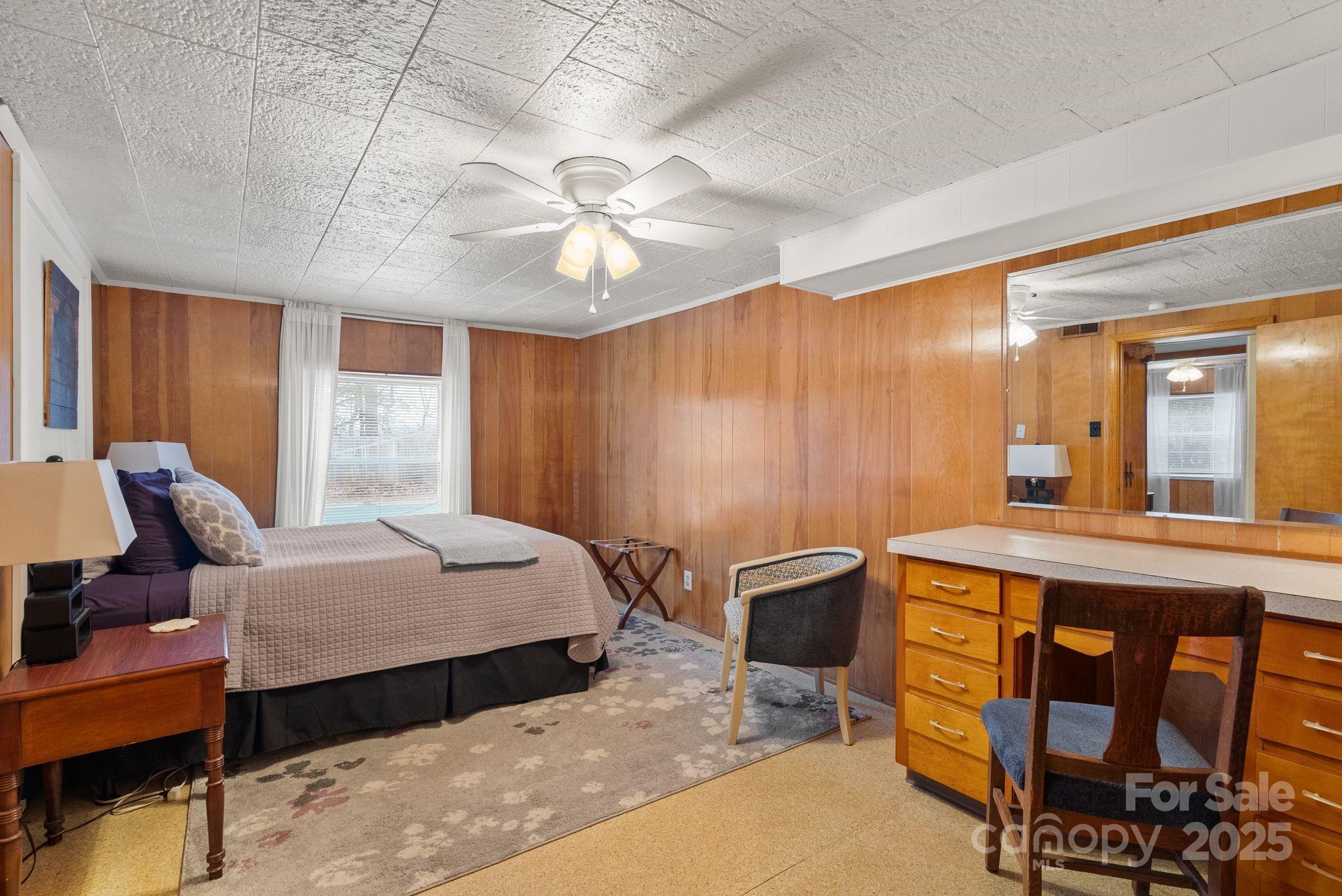 40 Mintz Lane Swannanoa NC 28778