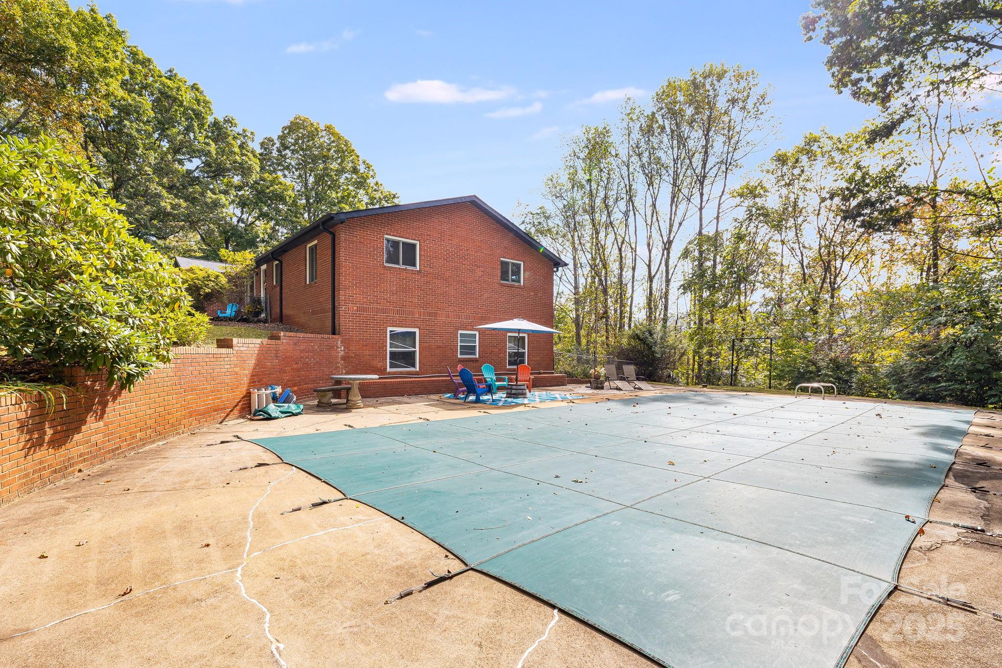 40 Mintz Lane Swannanoa NC 28778