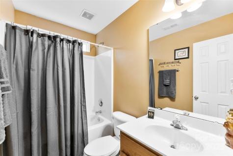 8619 Delamere Lane Charlotte NC 28269