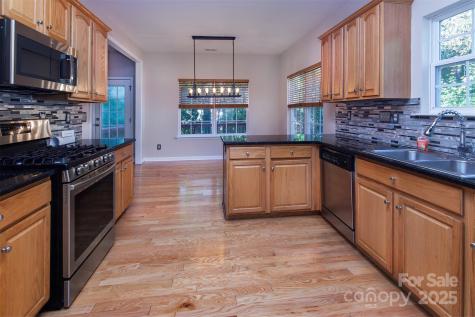 8619 Delamere Lane Charlotte NC 28269