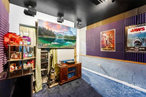 8619 Delamere Lane Charlotte NC 28269