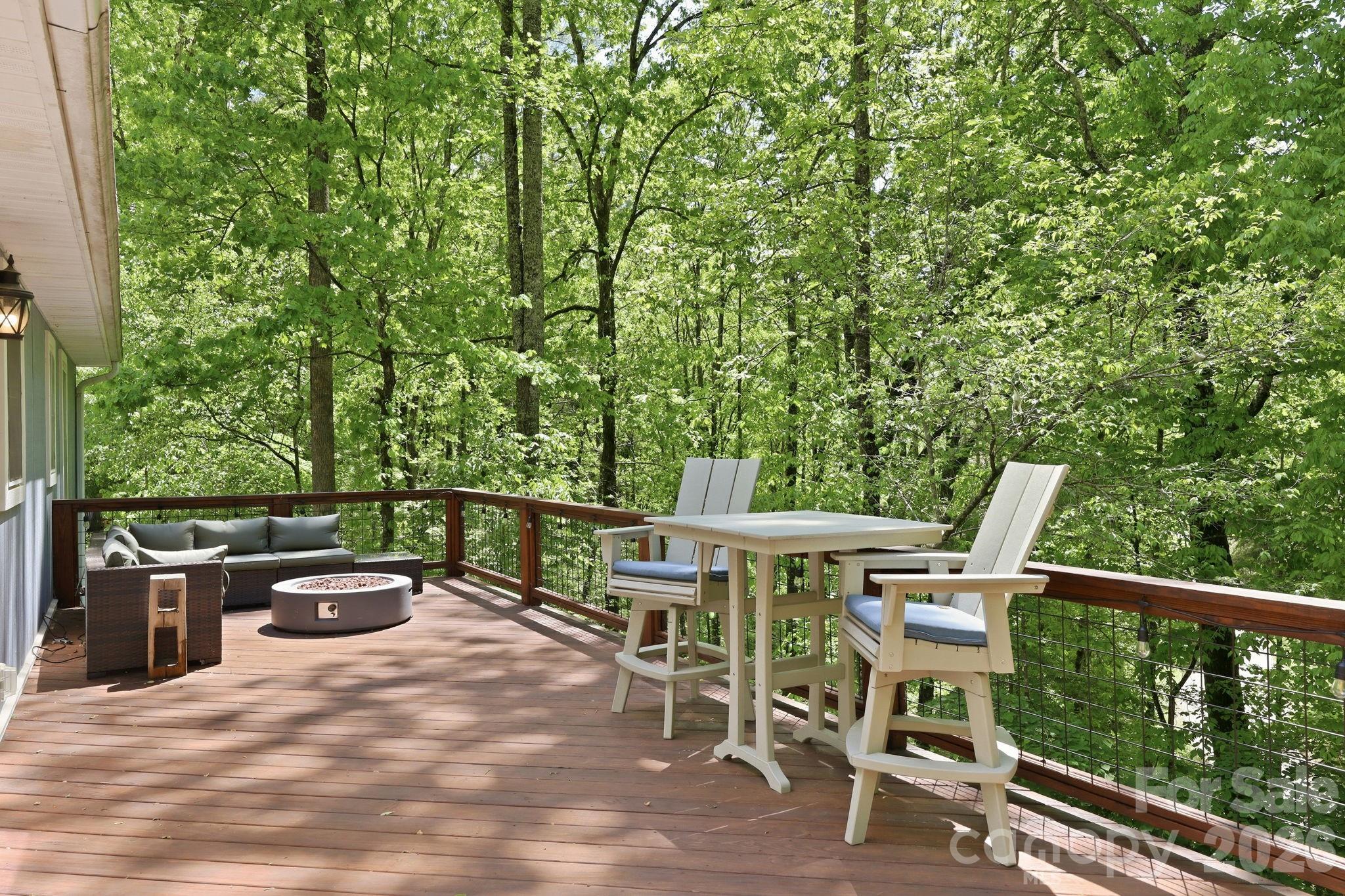 302 Rich Mountain Road Flat Rock NC 28731