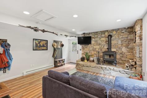 302 Rich Mountain Road Flat Rock NC 28731
