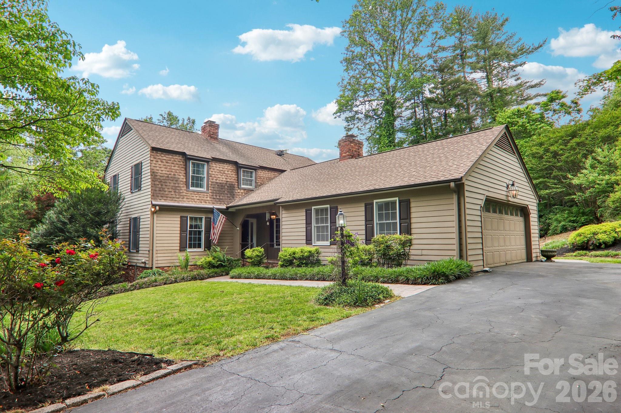 104 Finley Street Hendersonville NC 28739