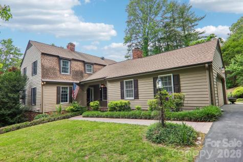 104 Finley Street Hendersonville NC 28739