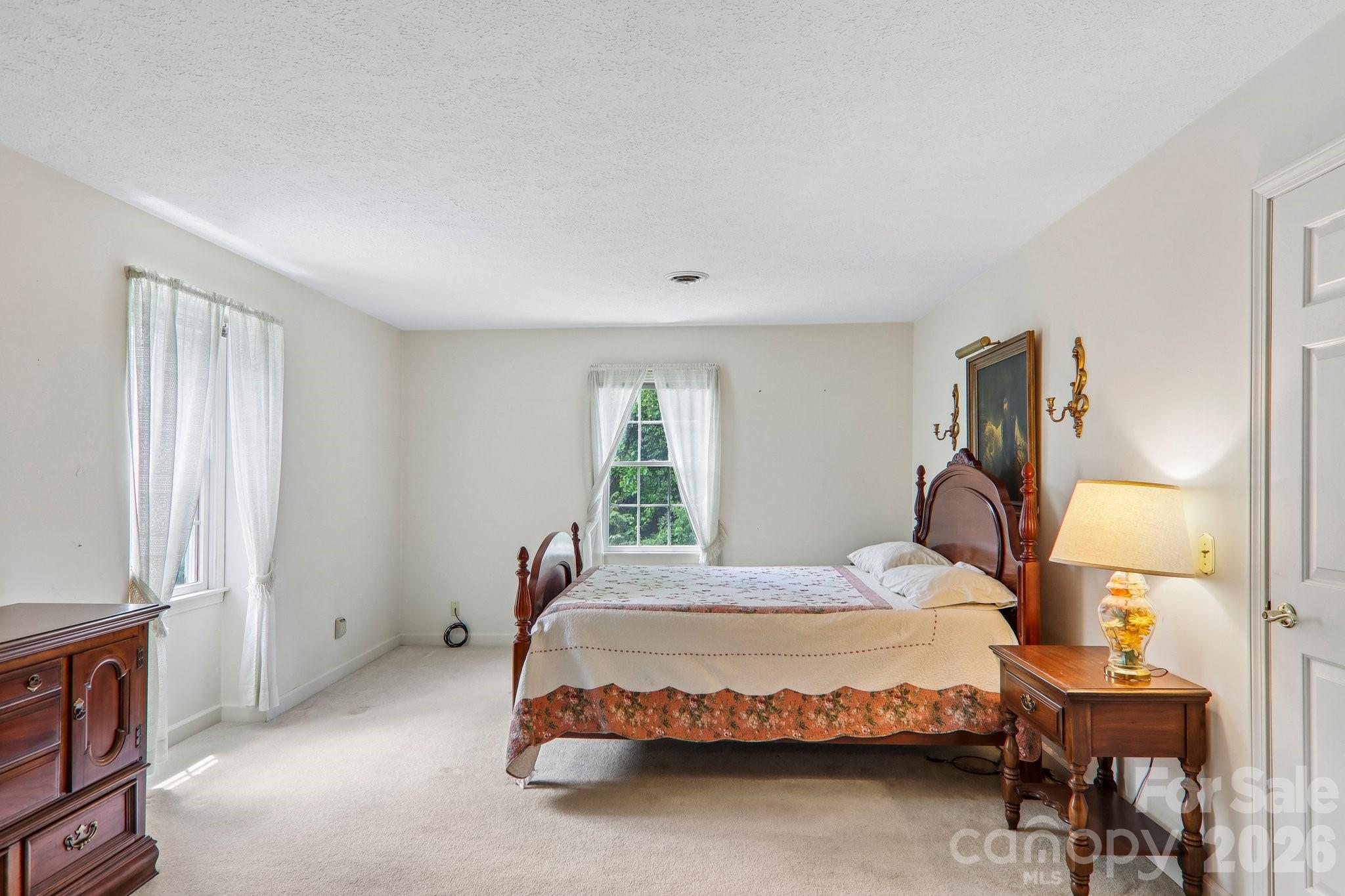 104 Finley Street Hendersonville NC 28739