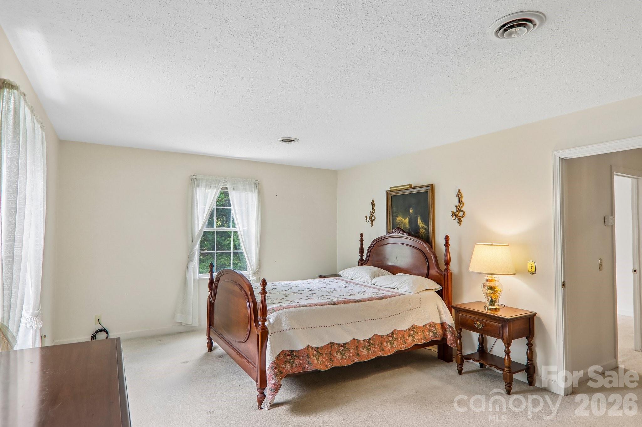 104 Finley Street Hendersonville NC 28739