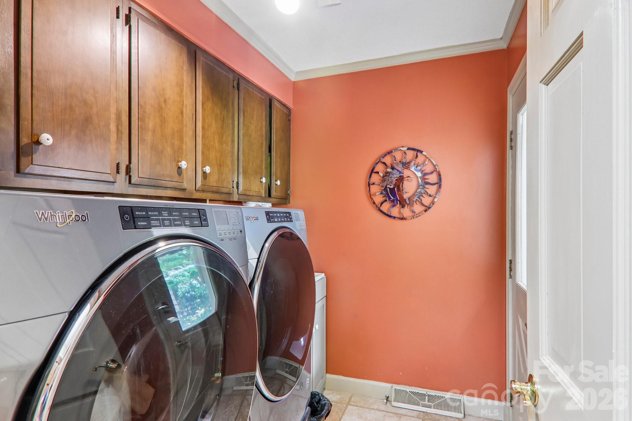 104 Finley Street Hendersonville NC 28739