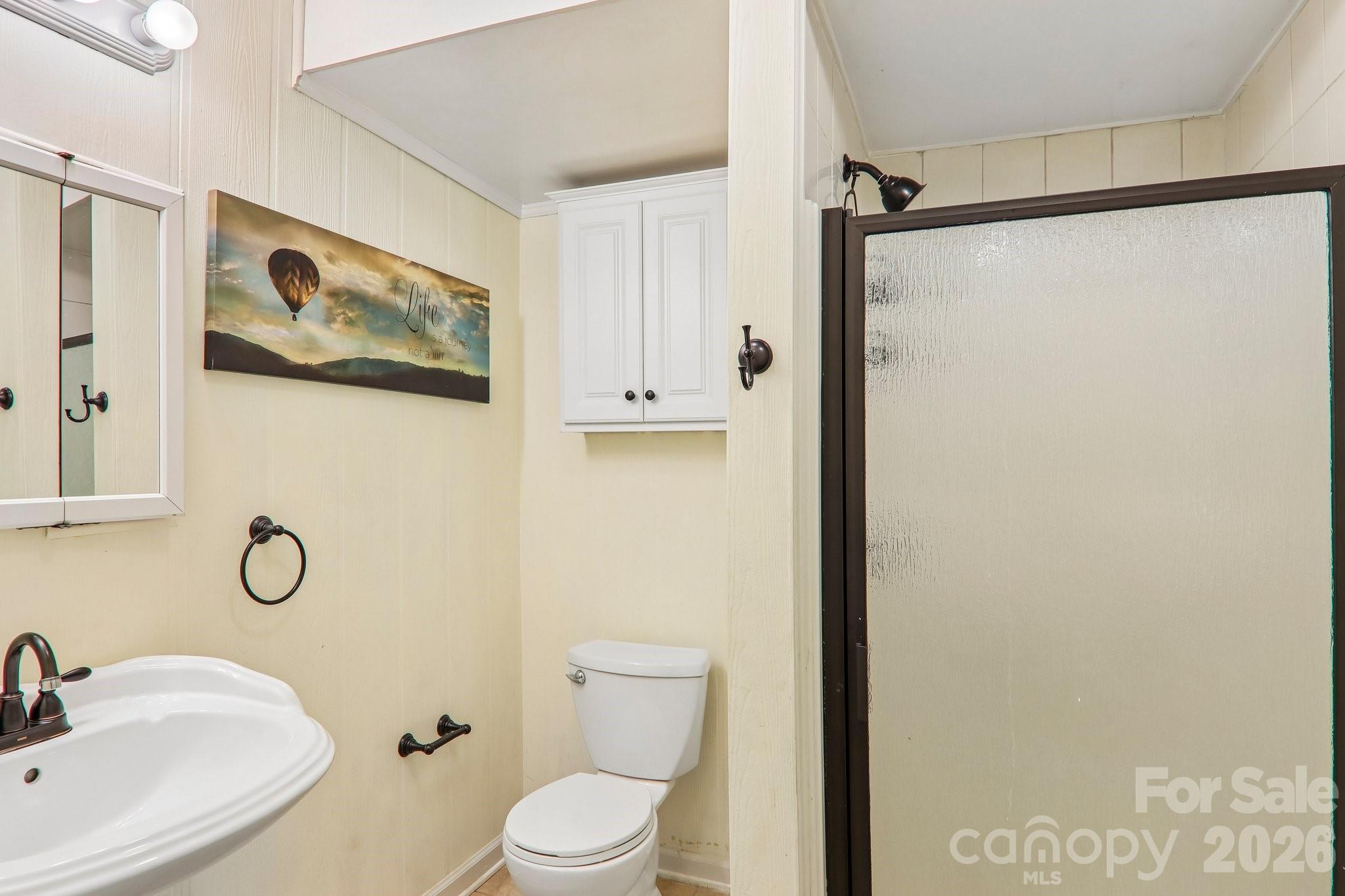 104 Finley Street Hendersonville NC 28739
