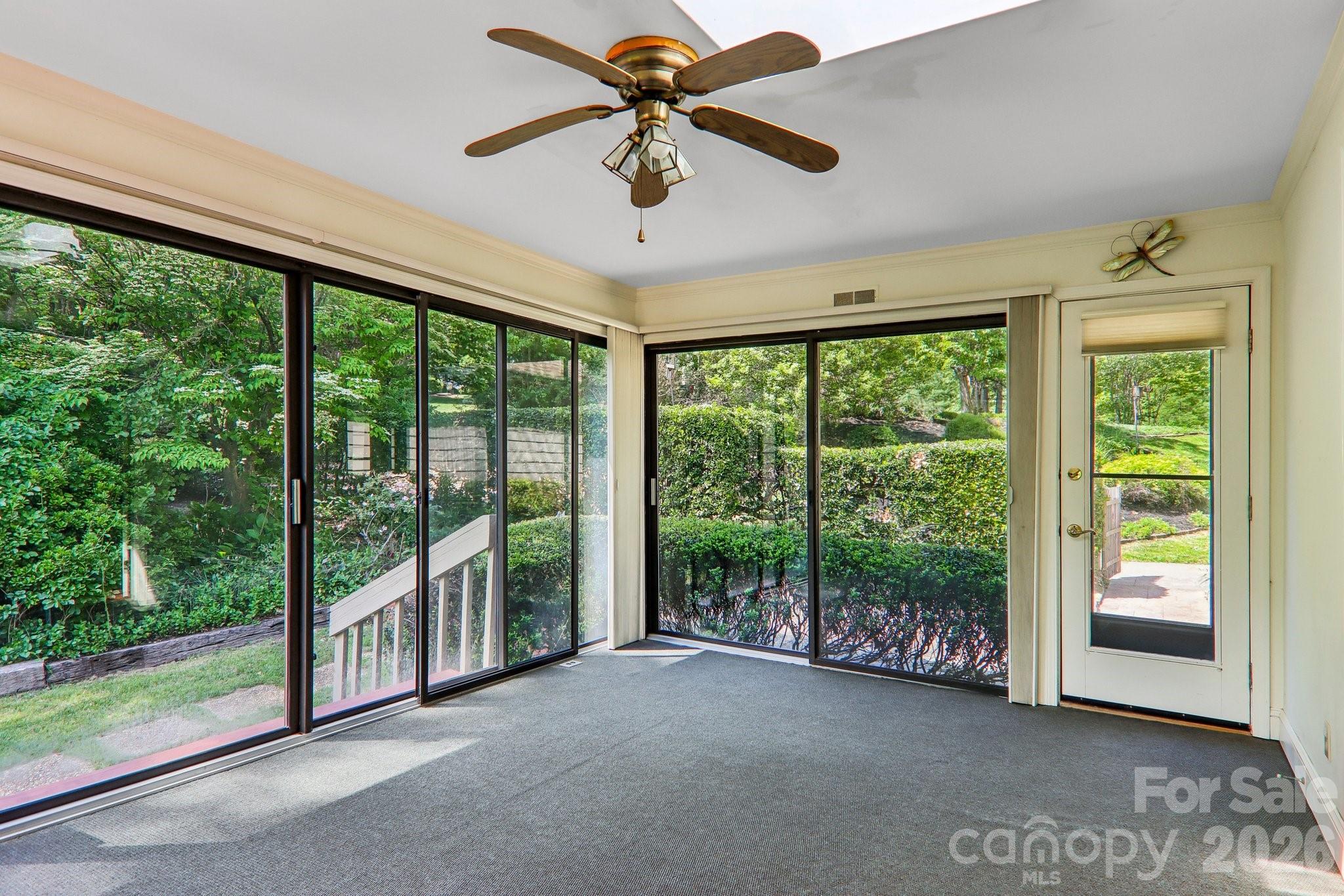 104 Finley Street Hendersonville NC 28739