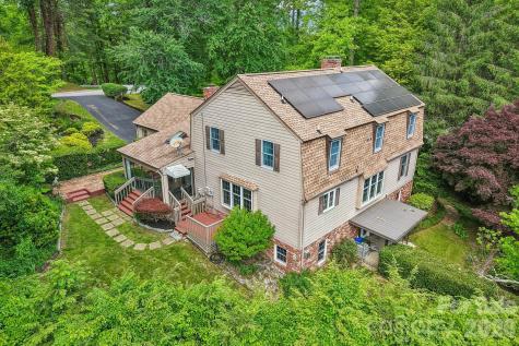 104 Finley Street Hendersonville NC 28739