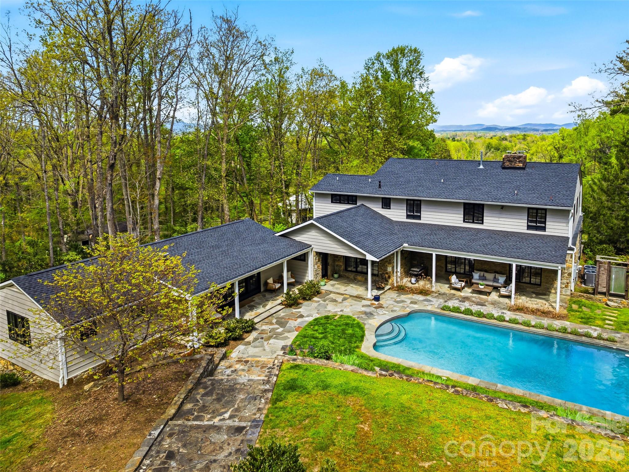10 Kalimar Heights Hendersonville NC 28739