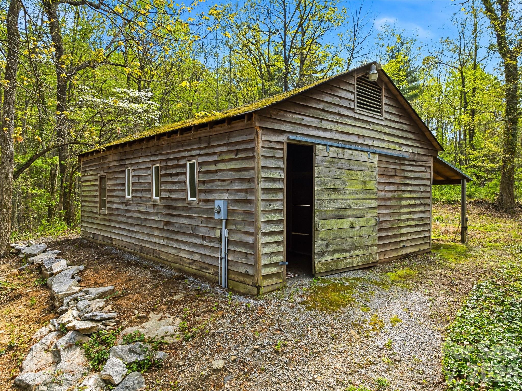 10 Kalimar Heights Hendersonville NC 28739
