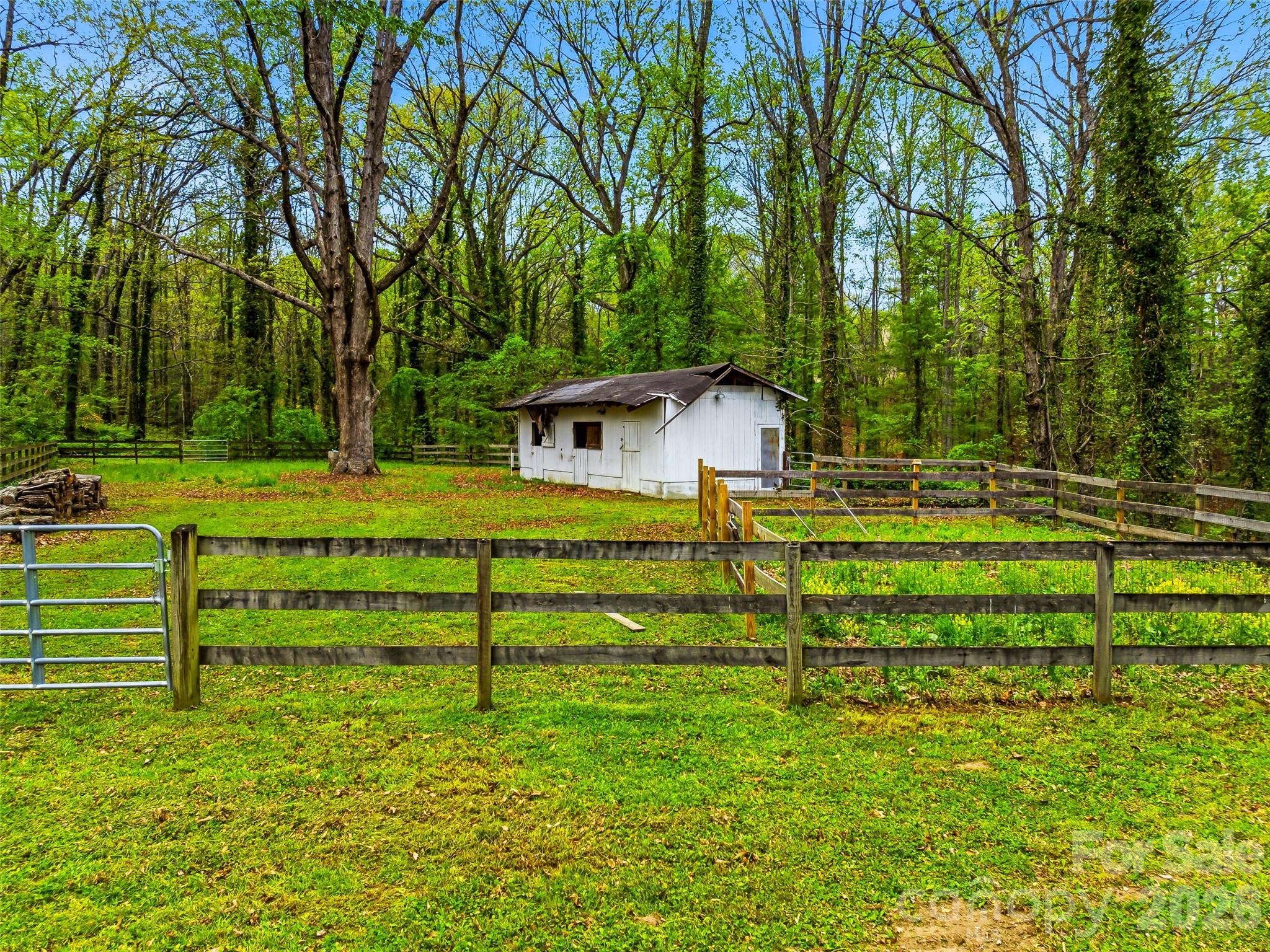 10 Kalimar Heights Hendersonville NC 28739
