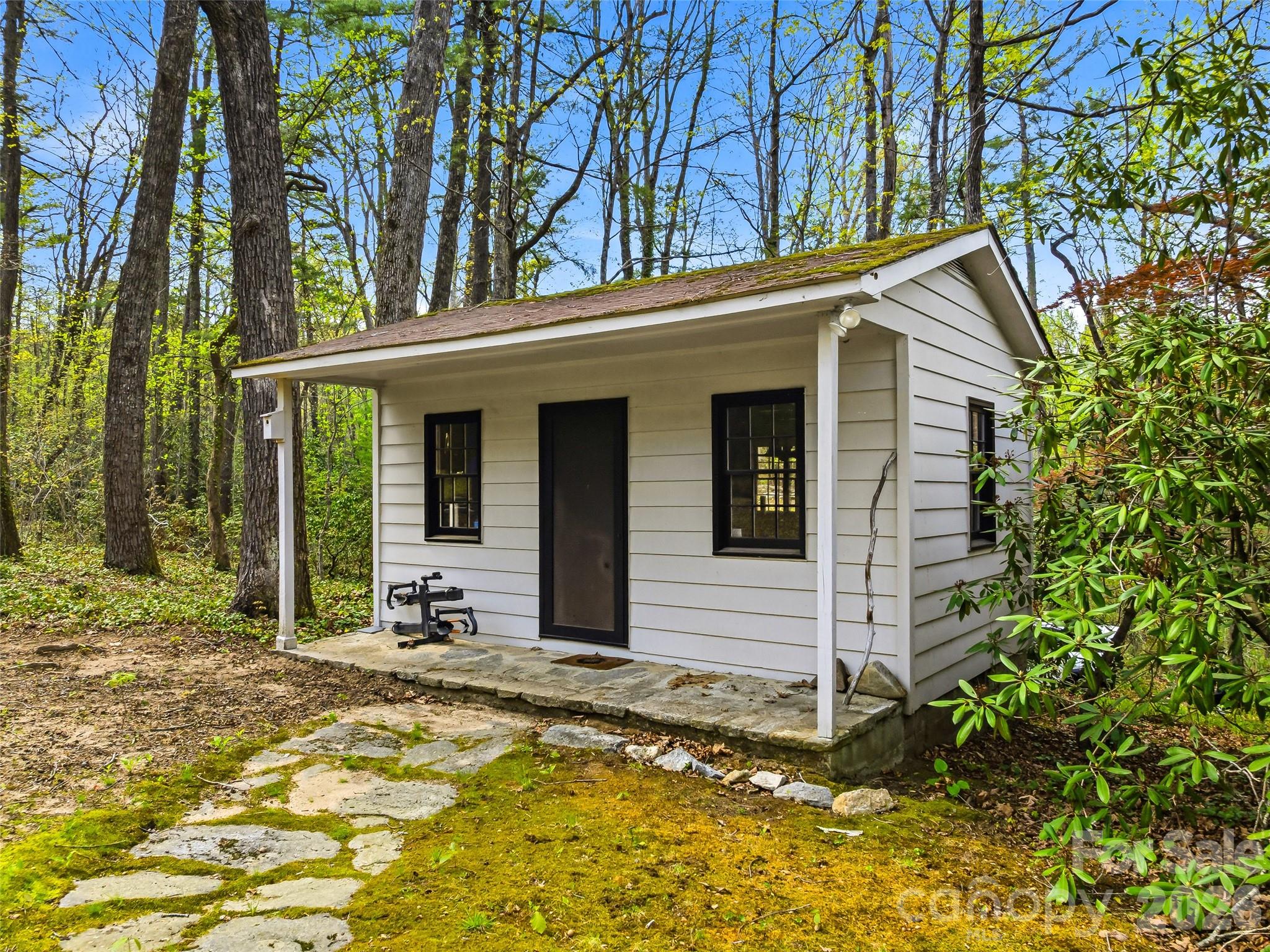 10 Kalimar Heights Hendersonville NC 28739