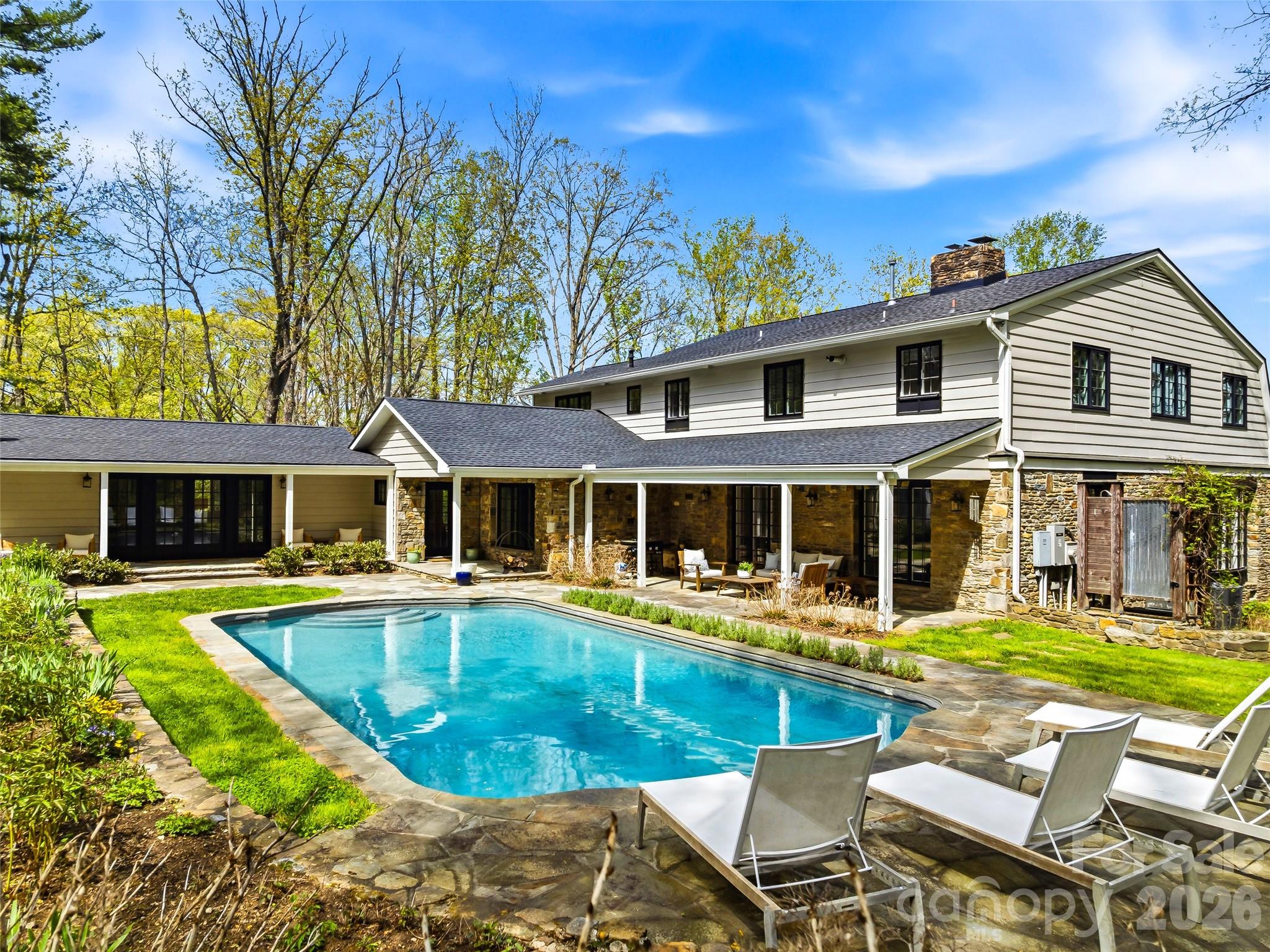 10 Kalimar Heights Hendersonville NC 28739