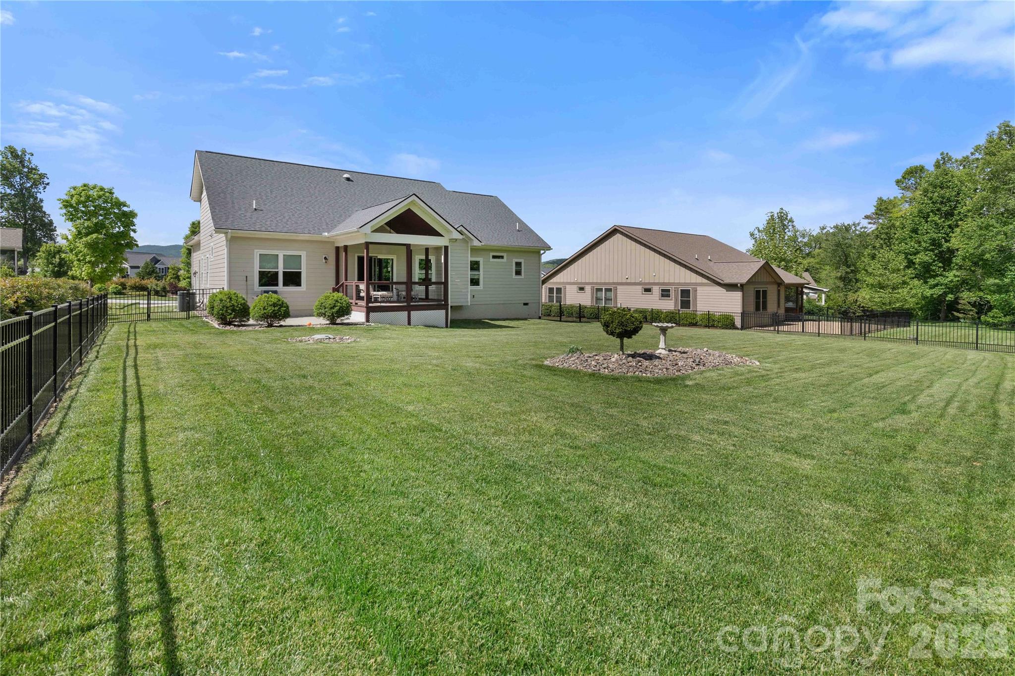 806 Blacksmith Run Drive Hendersonville NC 28792