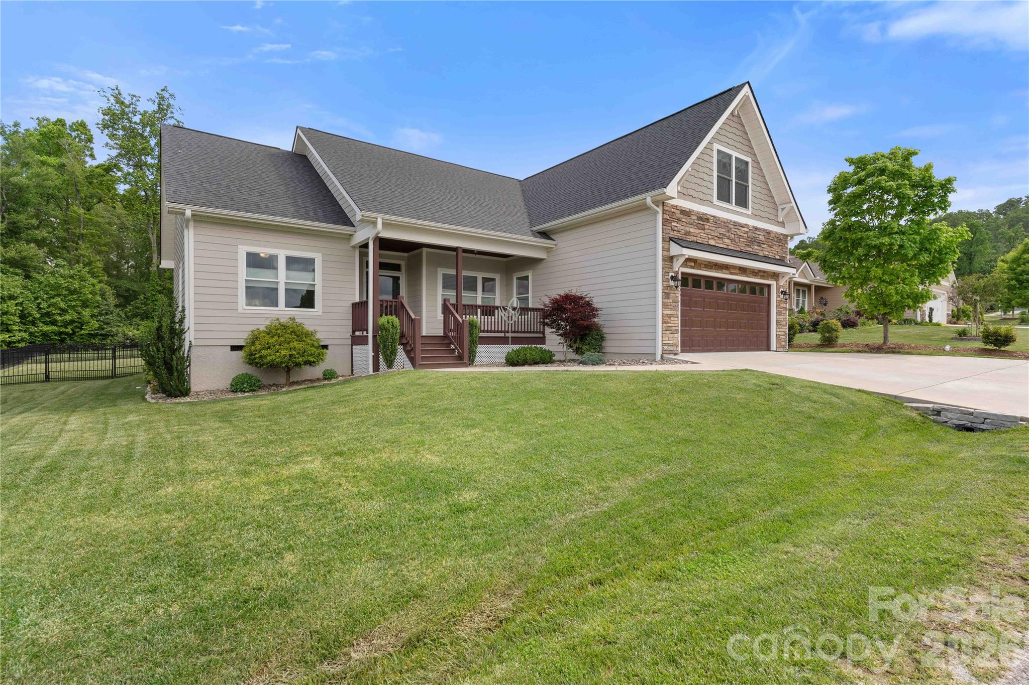 806 Blacksmith Run Drive Hendersonville NC 28792