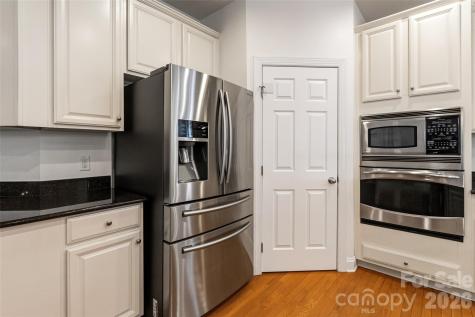 17808 Durrango Court Charlotte NC 28278