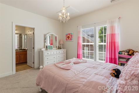 17808 Durrango Court Charlotte NC 28278