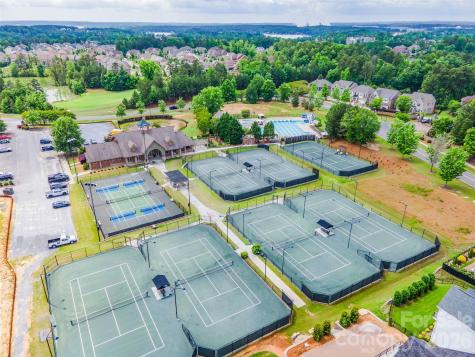 17808 Durrango Court Charlotte NC 28278