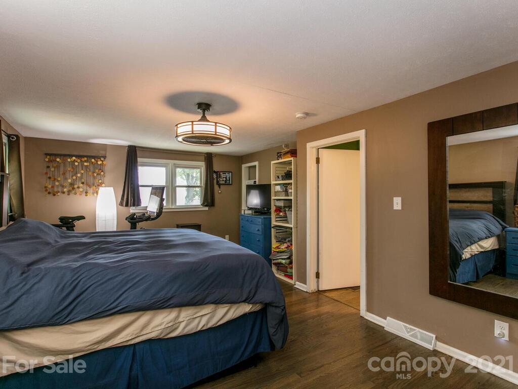 77 Ben Owenby Road Fairview NC 28730