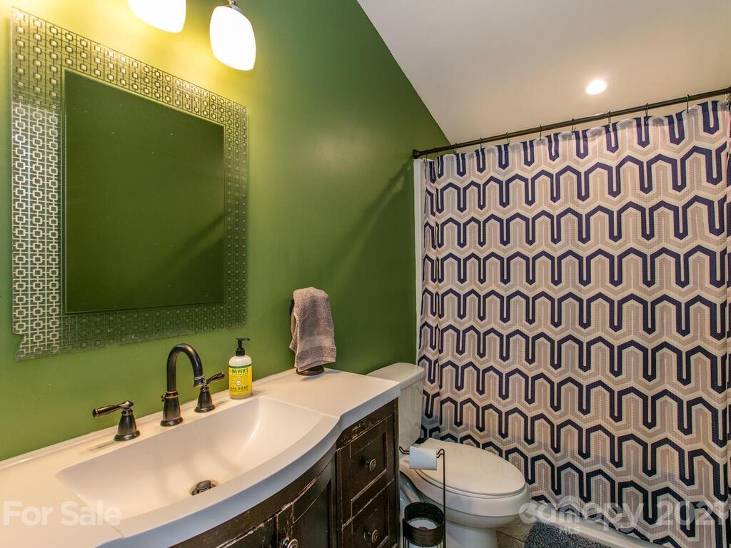 77 Ben Owenby Road Fairview NC 28730