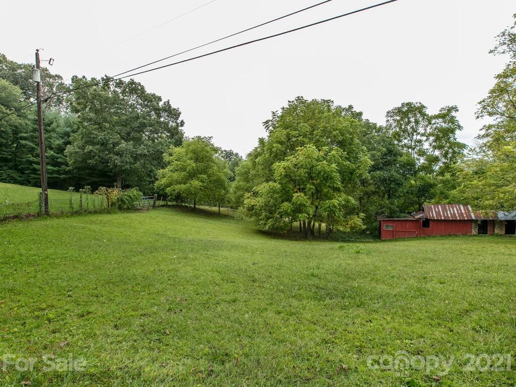 77 Ben Owenby Road Fairview NC 28730