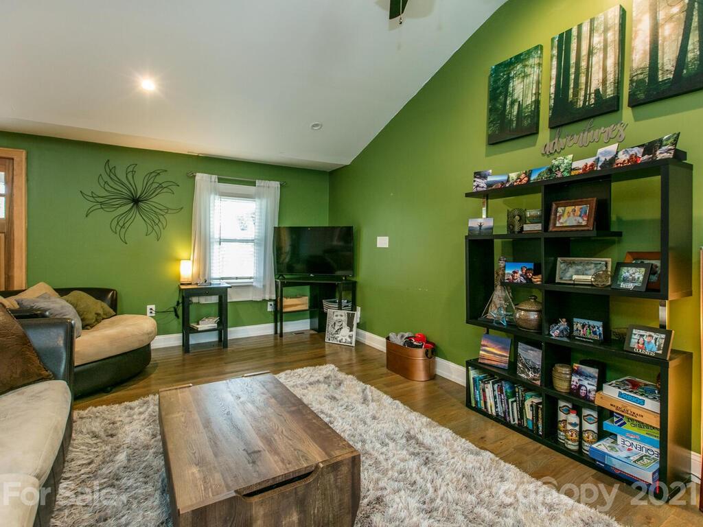77 Ben Owenby Road Fairview NC 28730
