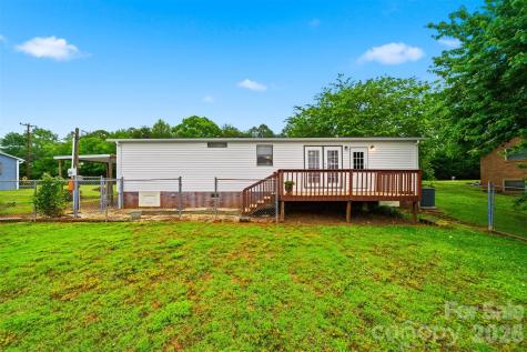 3617 Sulphur Springs Road NE Hickory NC 28601