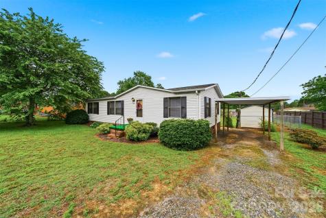 3617 Sulphur Springs Road NE Hickory NC 28601