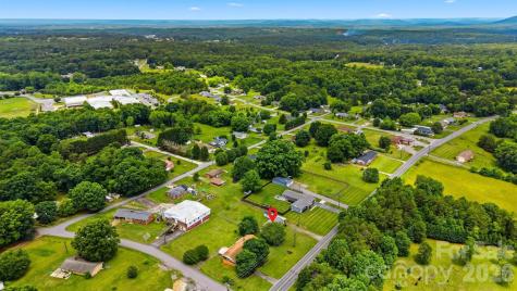3617 Sulphur Springs Road NE Hickory NC 28601