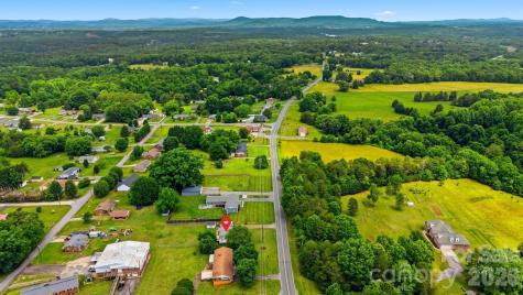 3617 Sulphur Springs Road NE Hickory NC 28601