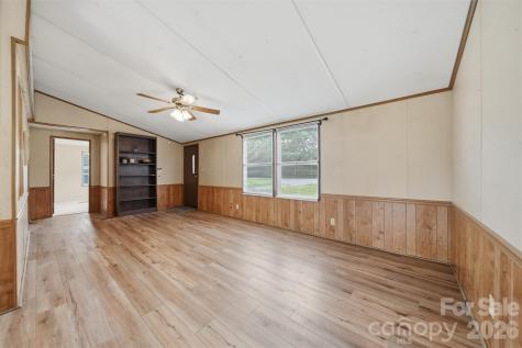 3617 Sulphur Springs Road NE Hickory NC 28601