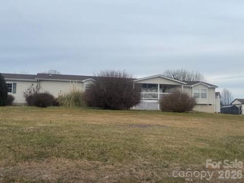 4 English Oaks Drive Candler NC 28715